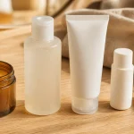 Routine coréenne double nettoyage débutant : huile, nettoyant aqueux, crème